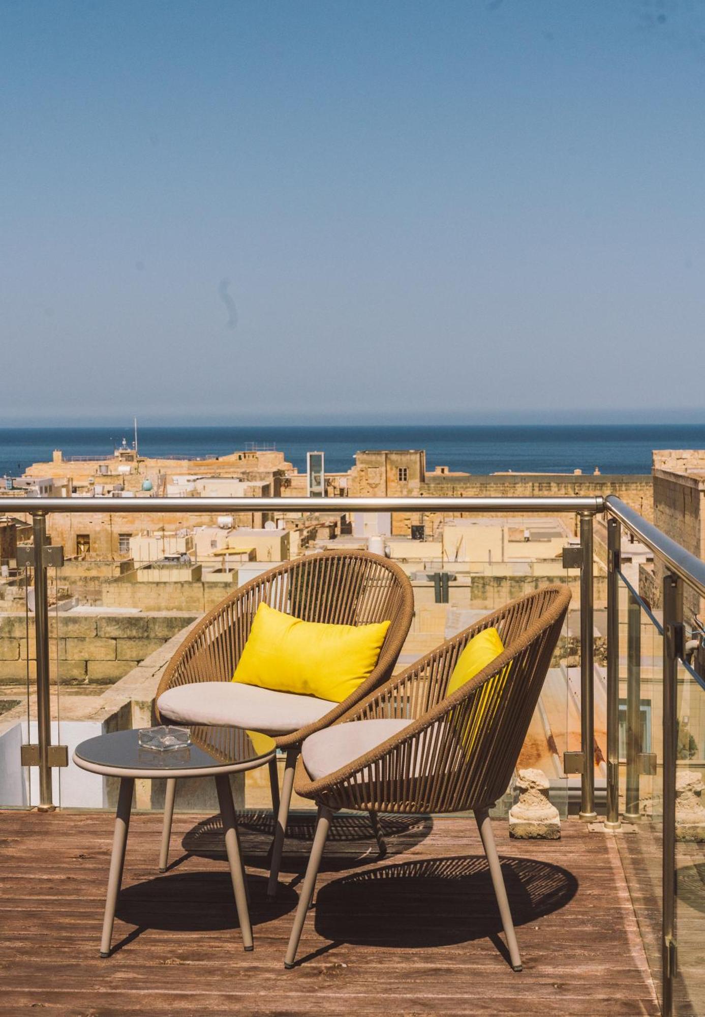 Vallettastay Skyline Sea View Studio Exterior photo
